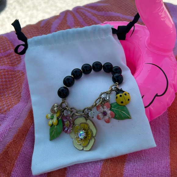🌺Vintage Betsy Johnson adorable ladybug &🌺flower🌼 stretch bracelet🌴 - Picture 5 of 8